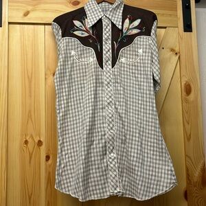 H BarC pearl snappy shirt with appliqué and embroidery snap it up.